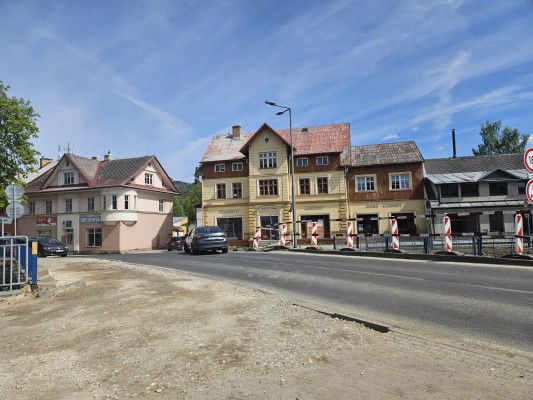 Ulice Lipovská - Fučíkova (Obnova po povodních)