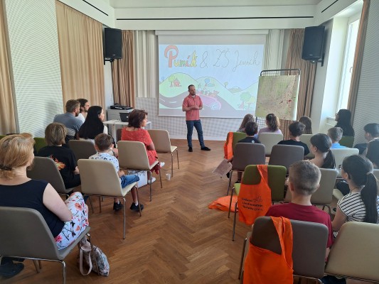 Projekt je součástí aktivit Plánu udržitelné mobility města Jeseník