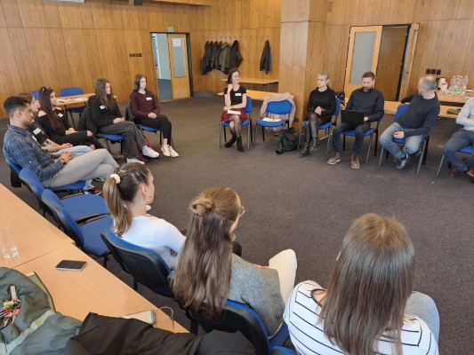 Studenti se vcítili do spoluobčanů jiné věkové kategorie