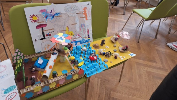 Děti z Modré školky by si ve městě přály pláž